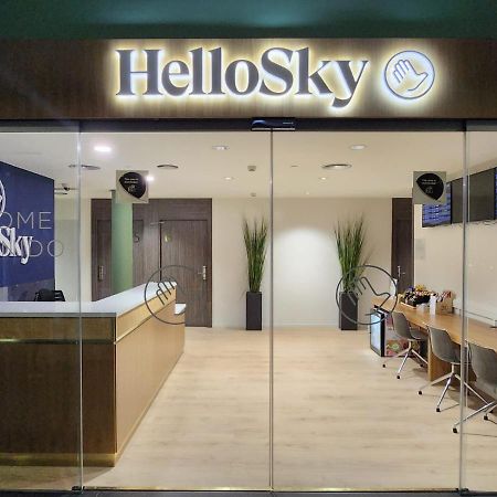 Hellosky Air Rooms Madrid Eksteriør billede